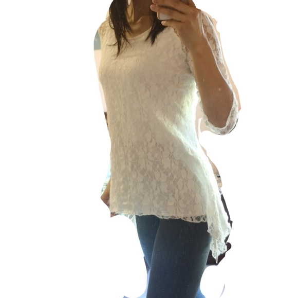 Anna Bella Lace 3/4 Sleeve Top - Picture 1 of 5